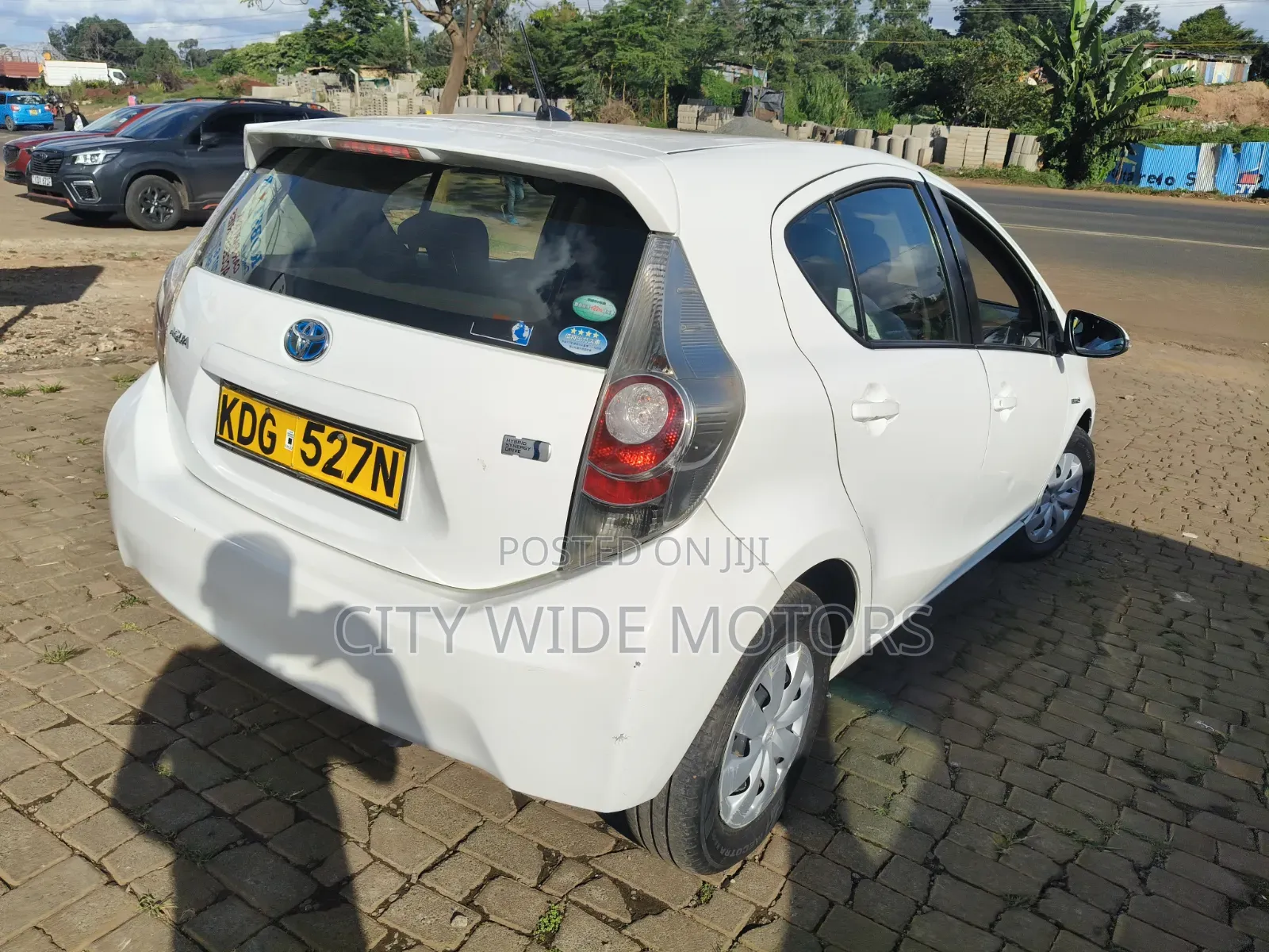 Toyota Aqua 2014 White