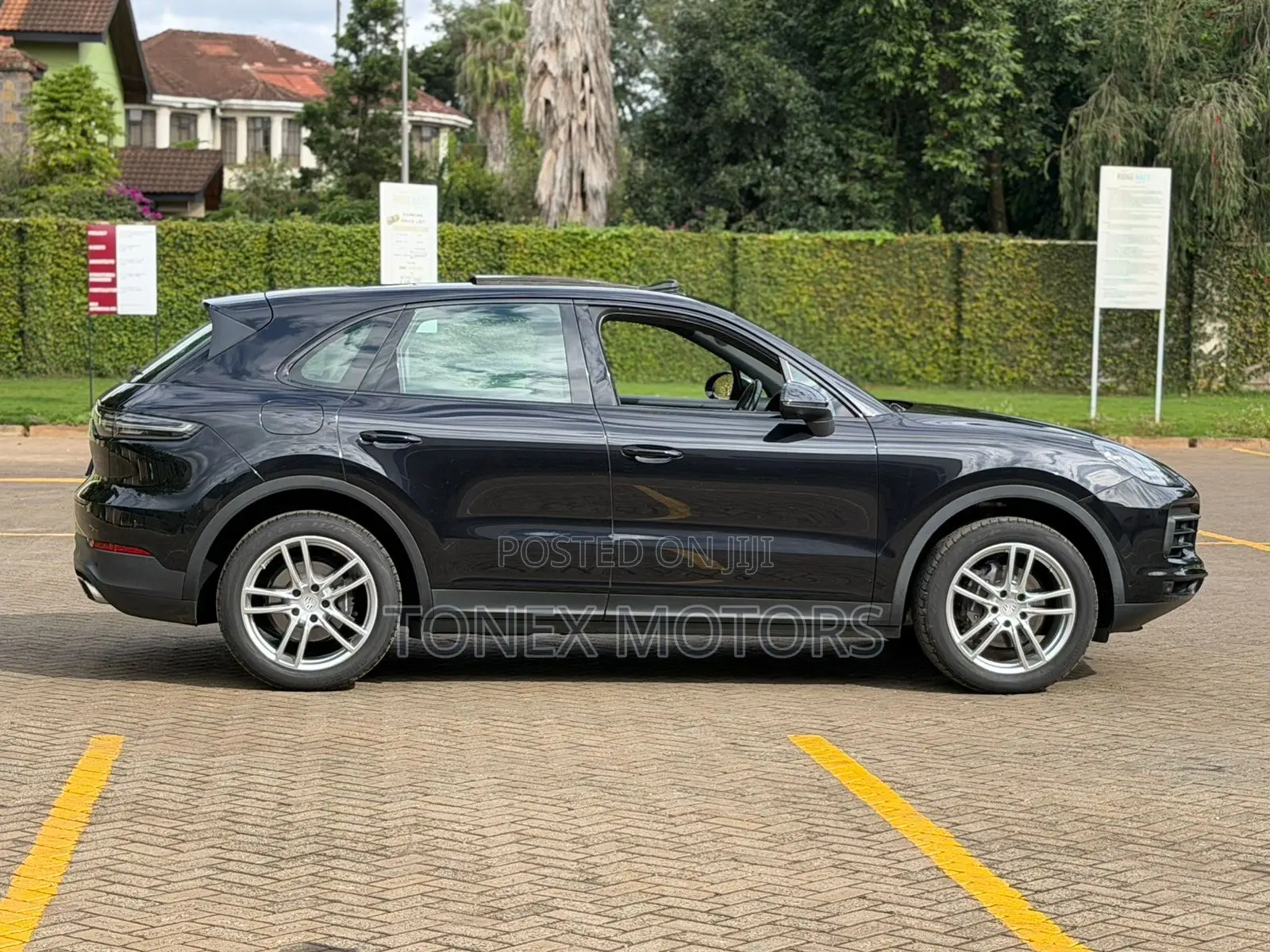 Porsche Cayenne 2019 Black