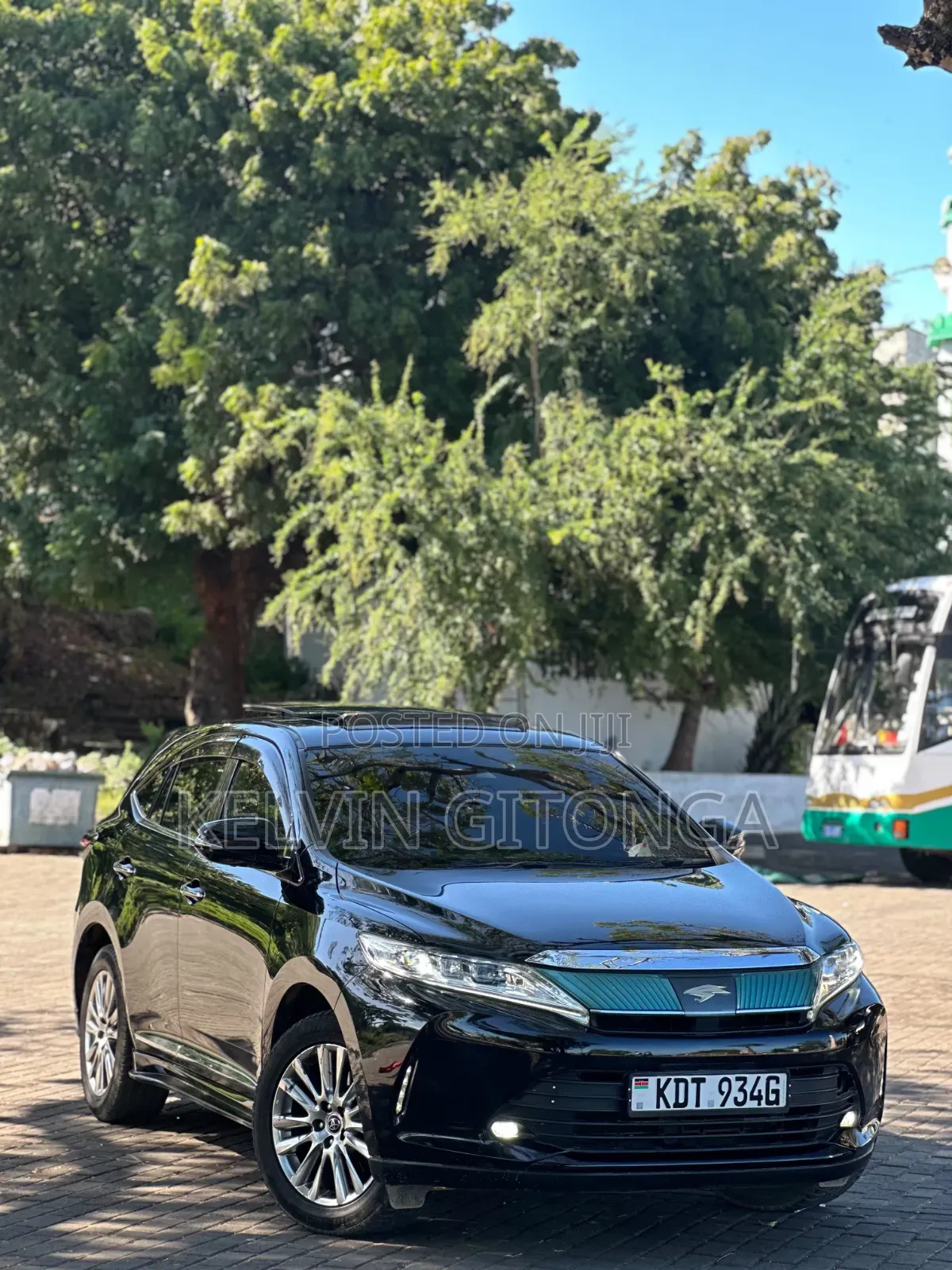 Toyota Harrier 2019 Black