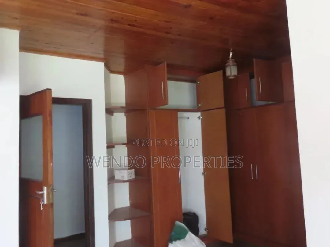 4bdrm Bungalow in Karen C for rent