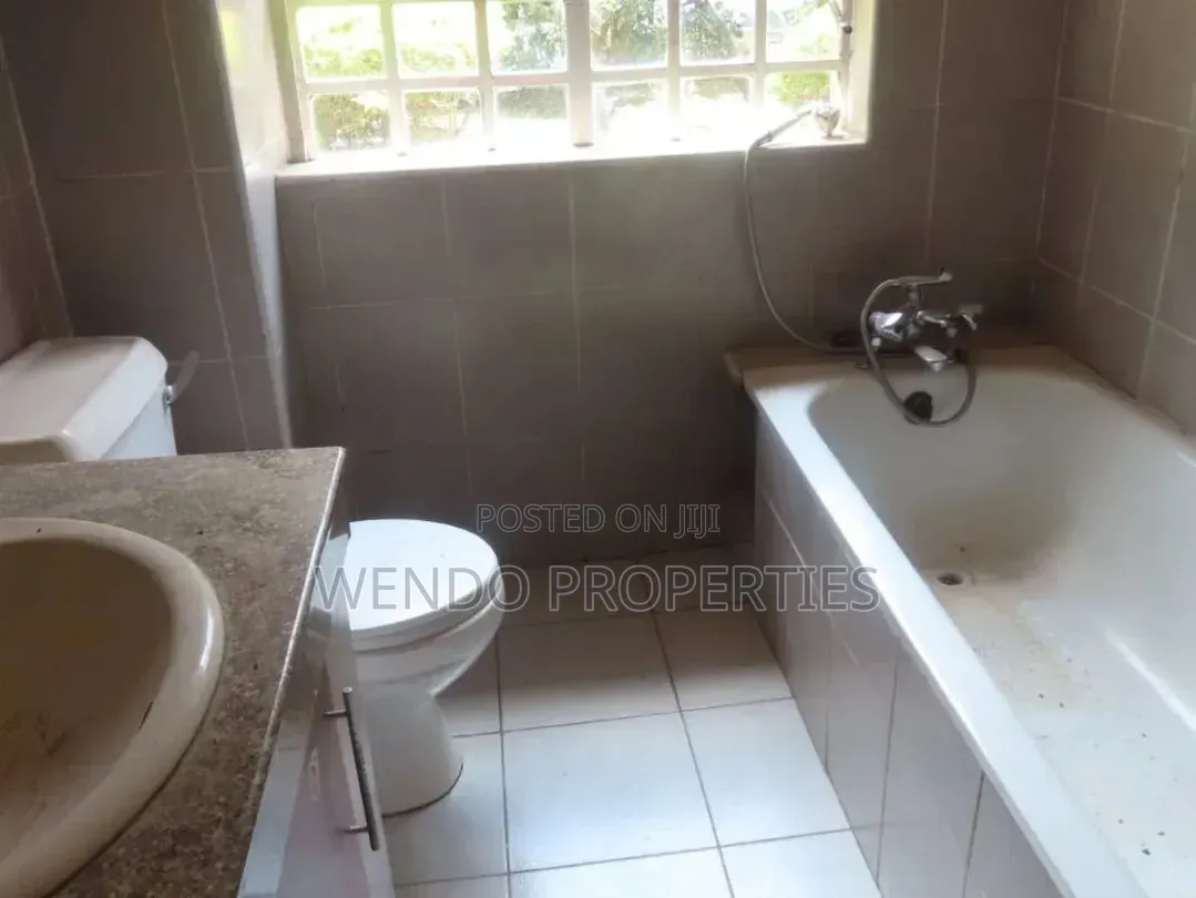 4bdrm Bungalow in Karen C for rent