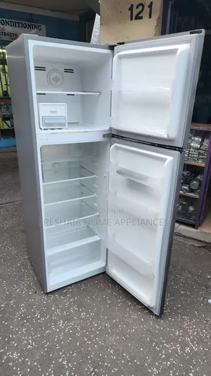 400litres Specious Fridge Von