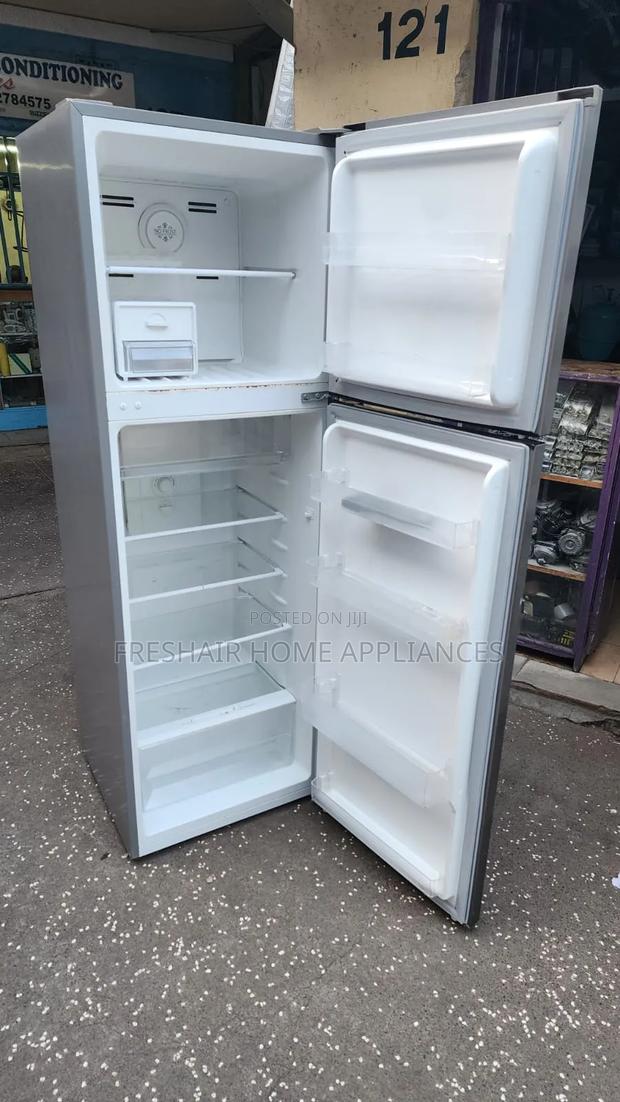 400litres Specious Fridge Von - thumbnail 2