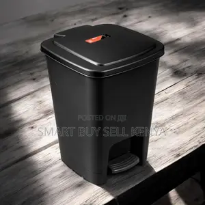 Durable Plastic Stain Resistant 30l Hard Plastic Step Pedal Waste Bin