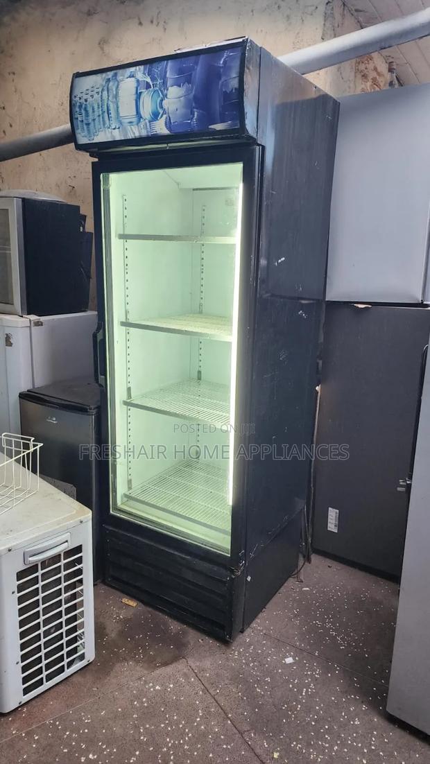 Exuk Chiller Display Fridge/ Black - thumbnail 3