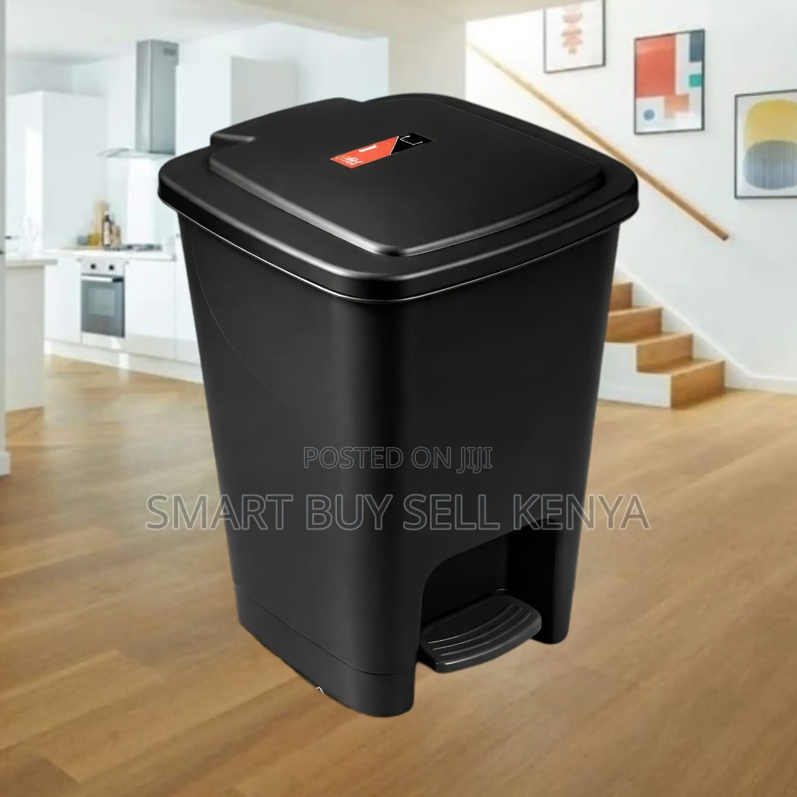 Balanced Structure Dust Resistant 30l Hard Plastic Step Pedal Dust Bin