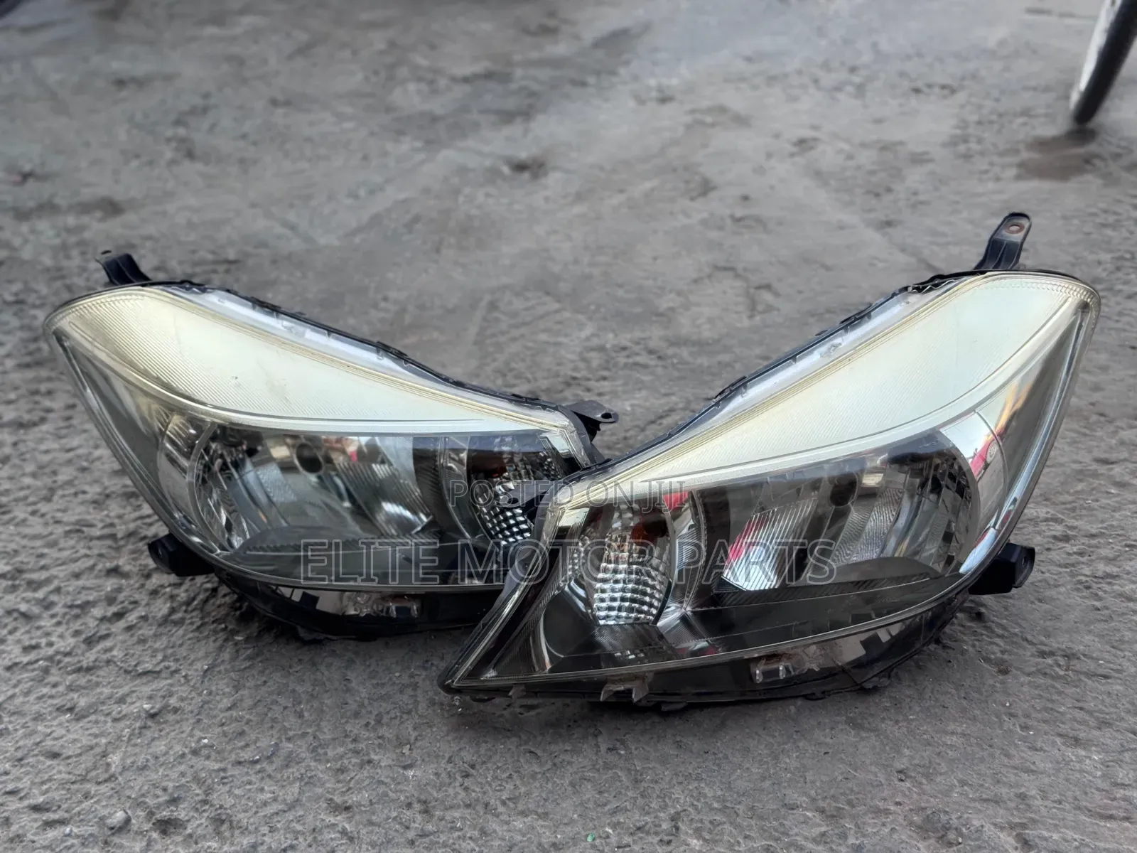 Jewela 2013 Headlights