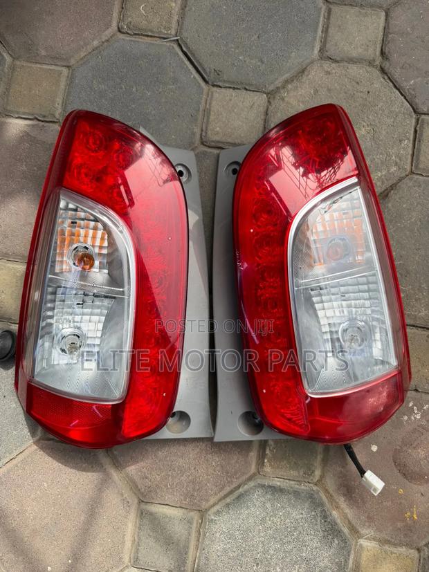 Passo 2015 Red Backlights