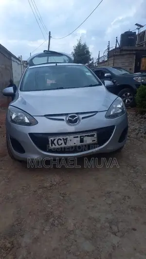 Mazda Demio 2012 Silver