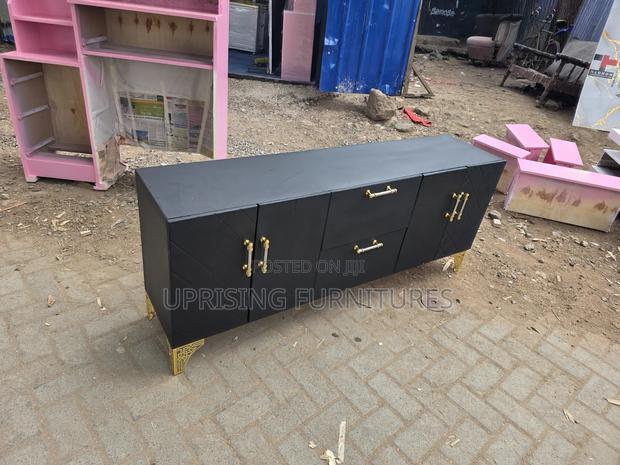 Tv Stand Black With Gold Handles 5ft