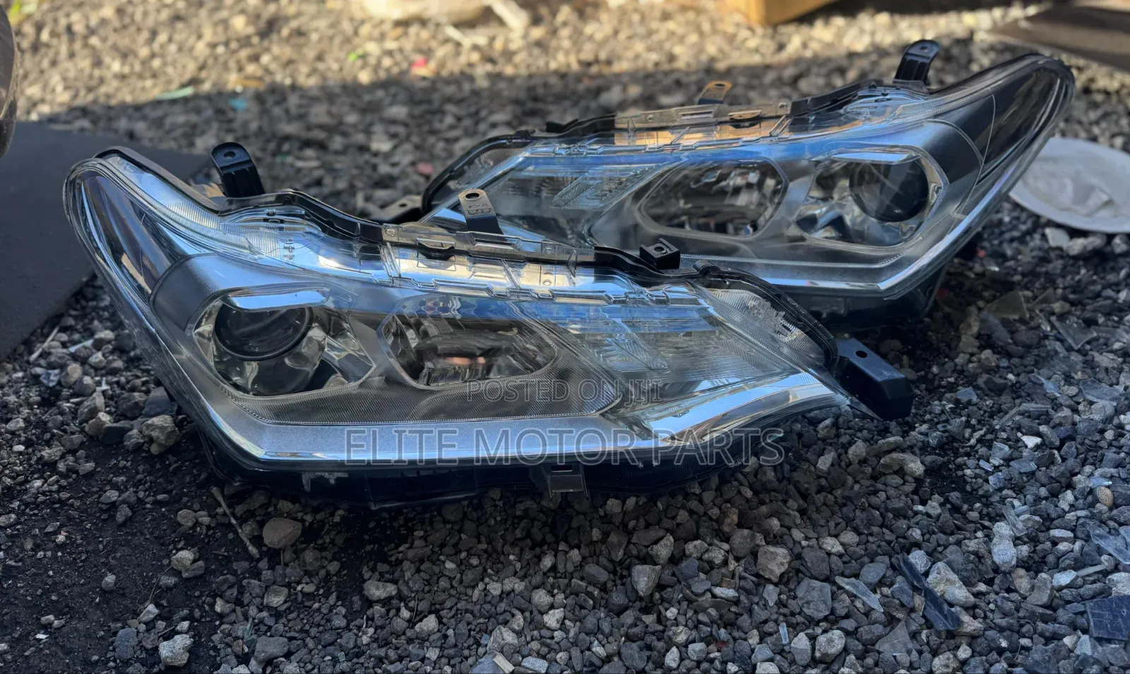 Fielder 2015 Non Xenon Headlights