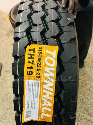 315/80r22.5 Townhall Tires
