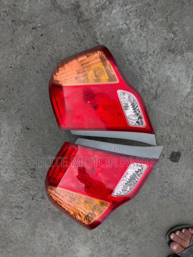 Toyota Axio 2008 Backlights