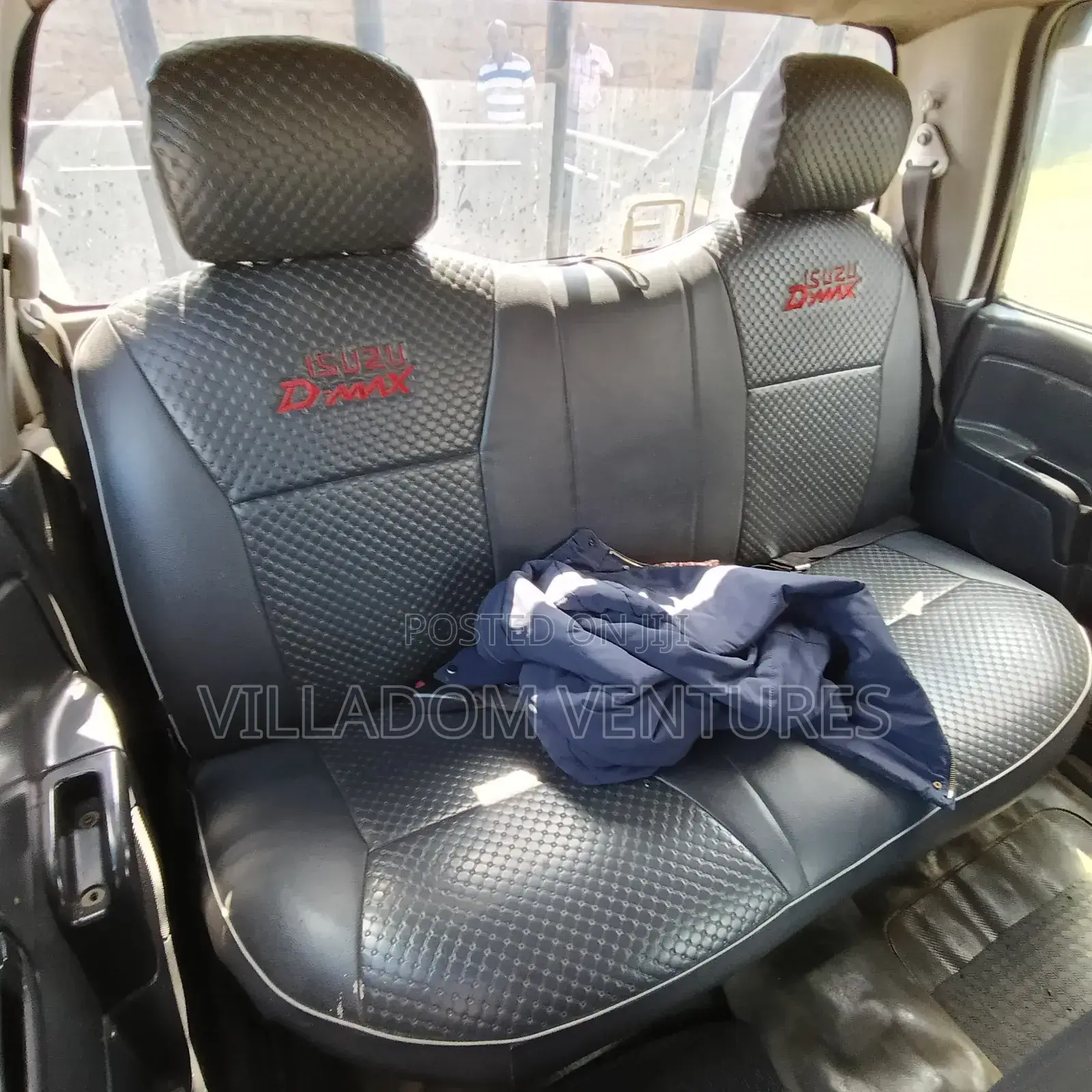 Isuzu D-MAX 2011 White