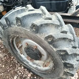 Quick Sale Case 3 Jx 75t in Excellent Condition/Nardi 3disc Plough