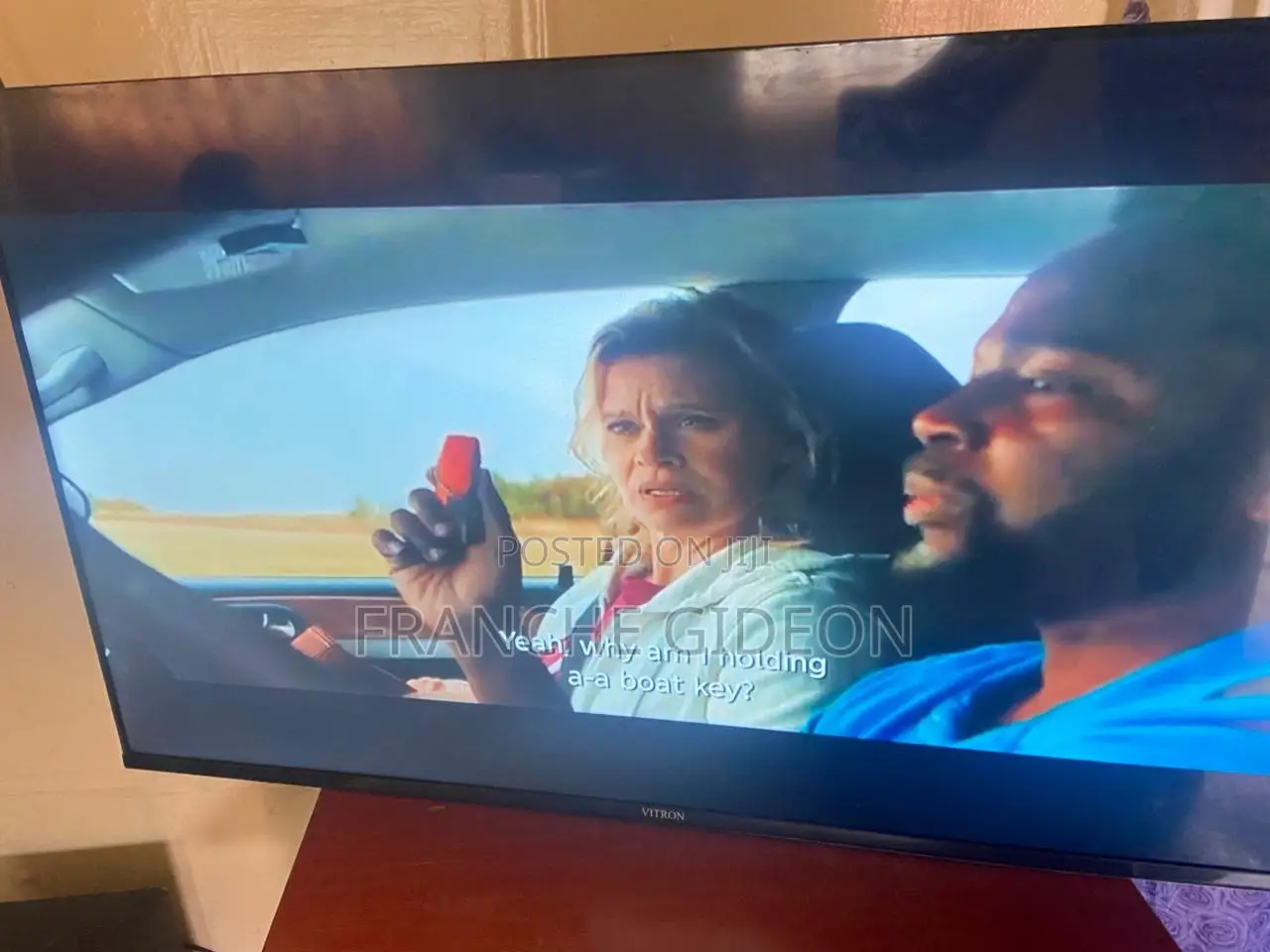 43’’ Vitron Tv
