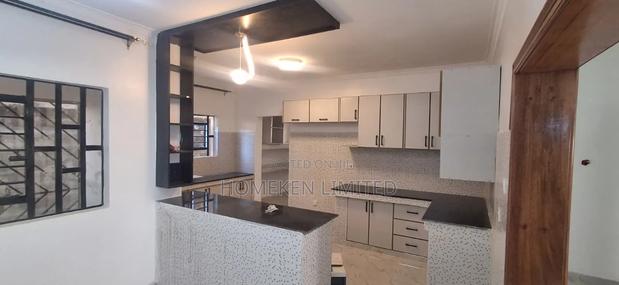 4bdrm Bungalow in Kitengela for sale - thumbnail 3