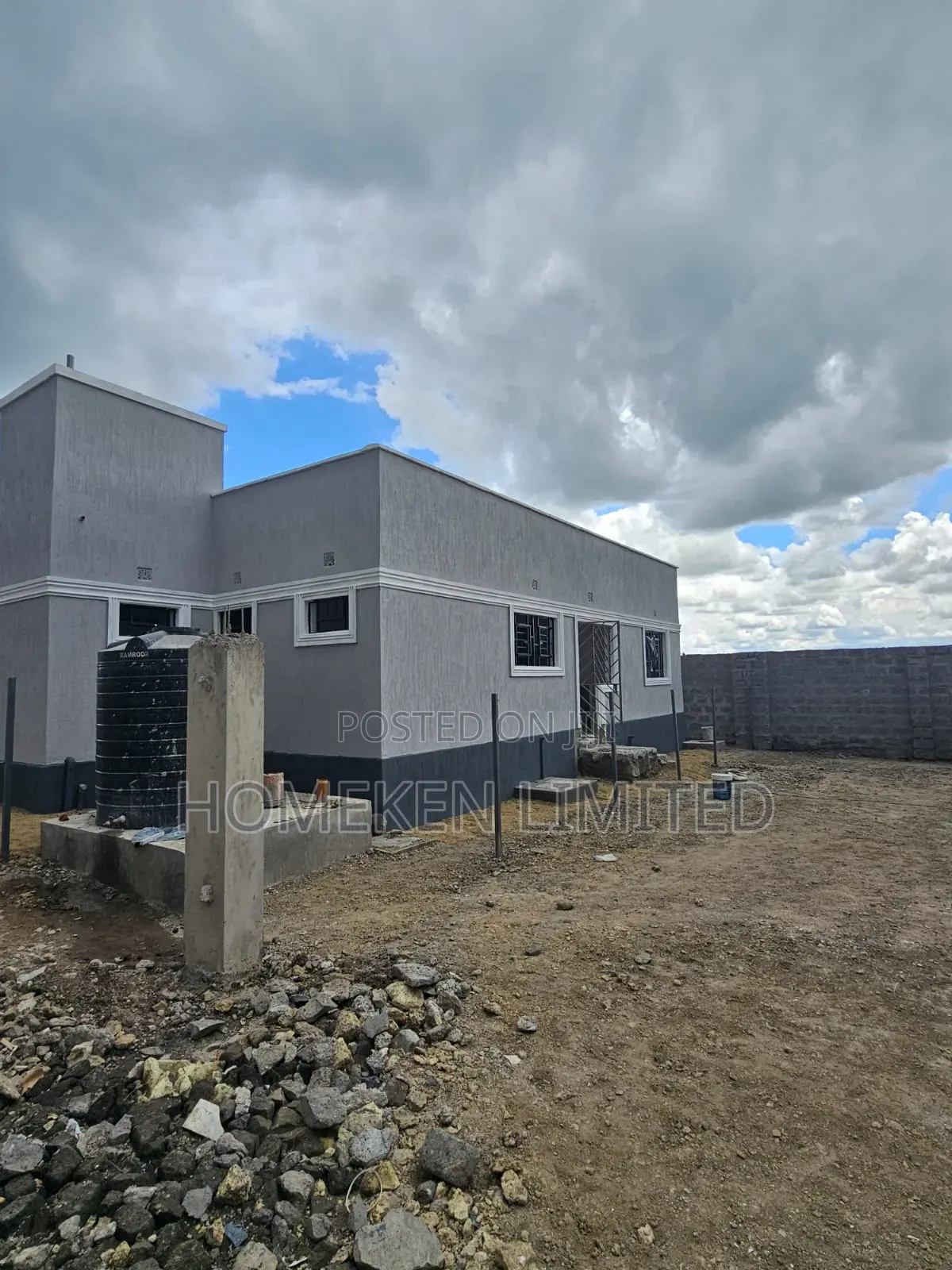 4bdrm Bungalow in Kitengela for sale