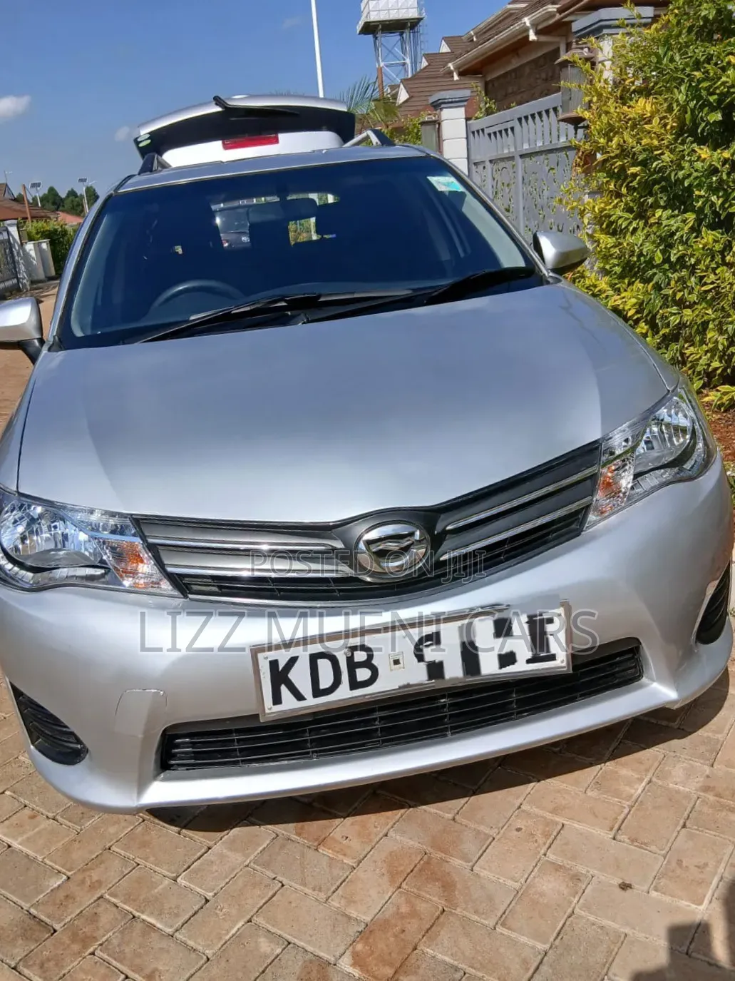 Toyota Corolla Fielder 2013 Silver