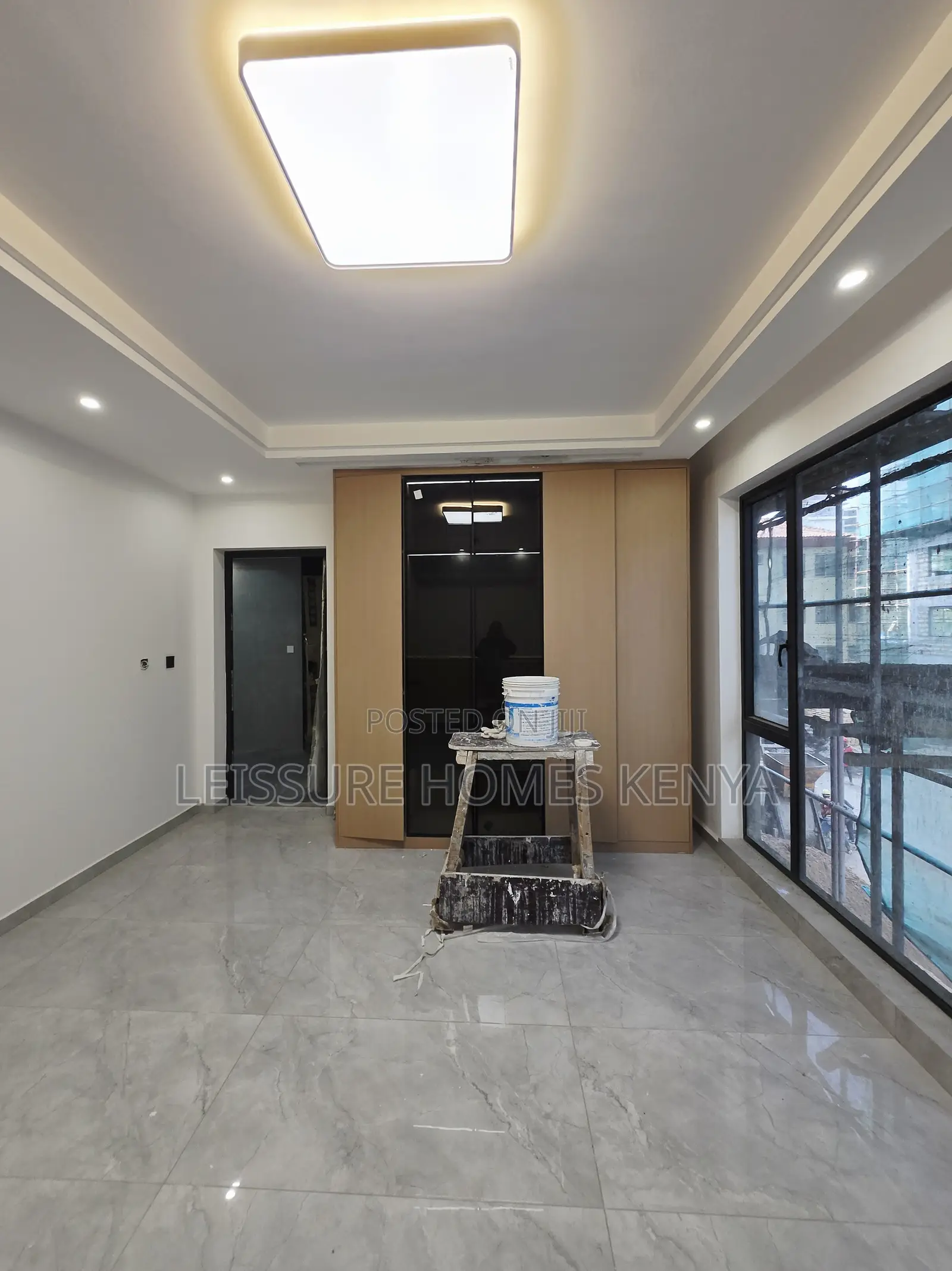 Studio Apartment in Spring Valley for sale