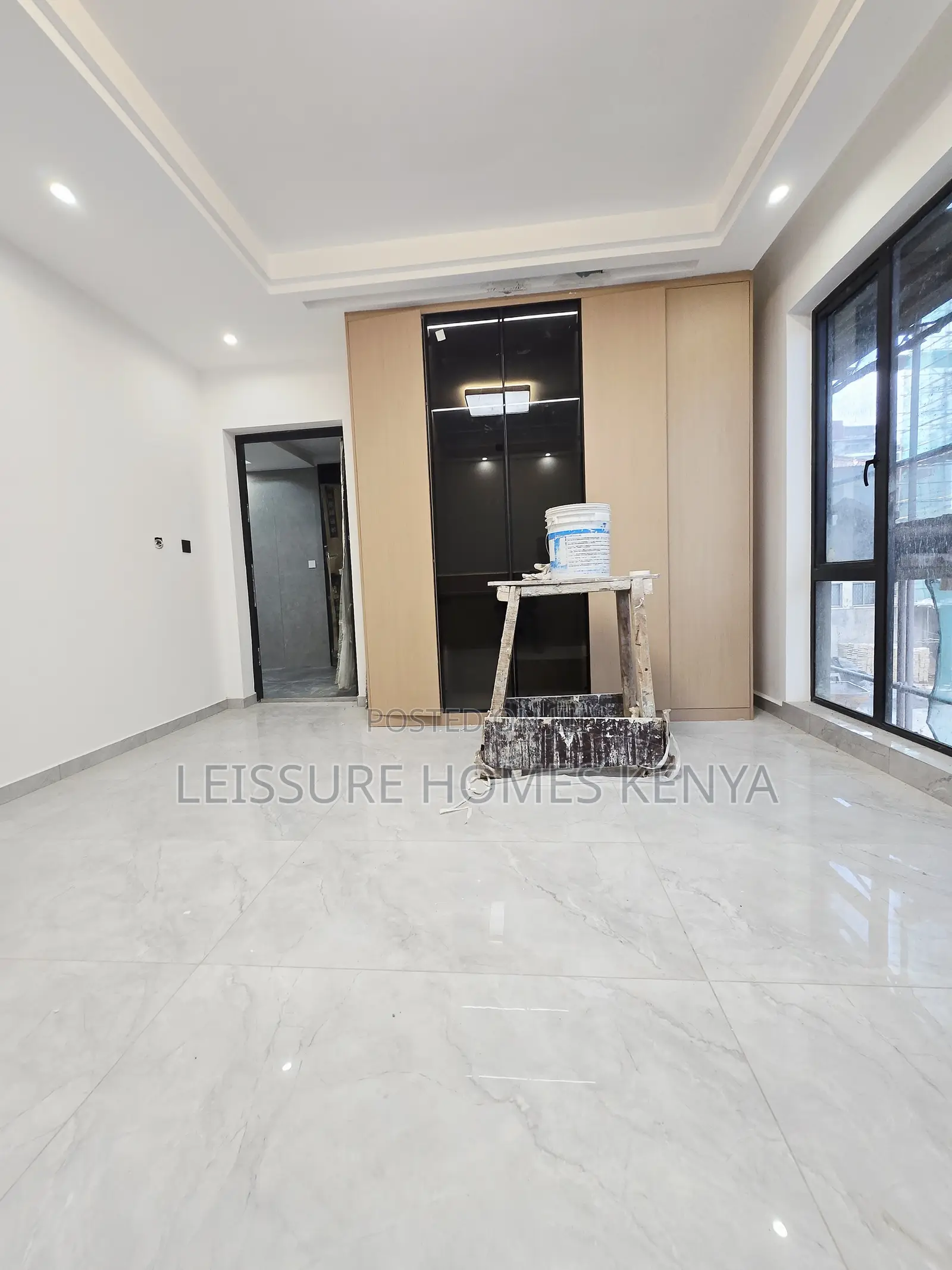 Studio Apartment in Spring Valley for sale