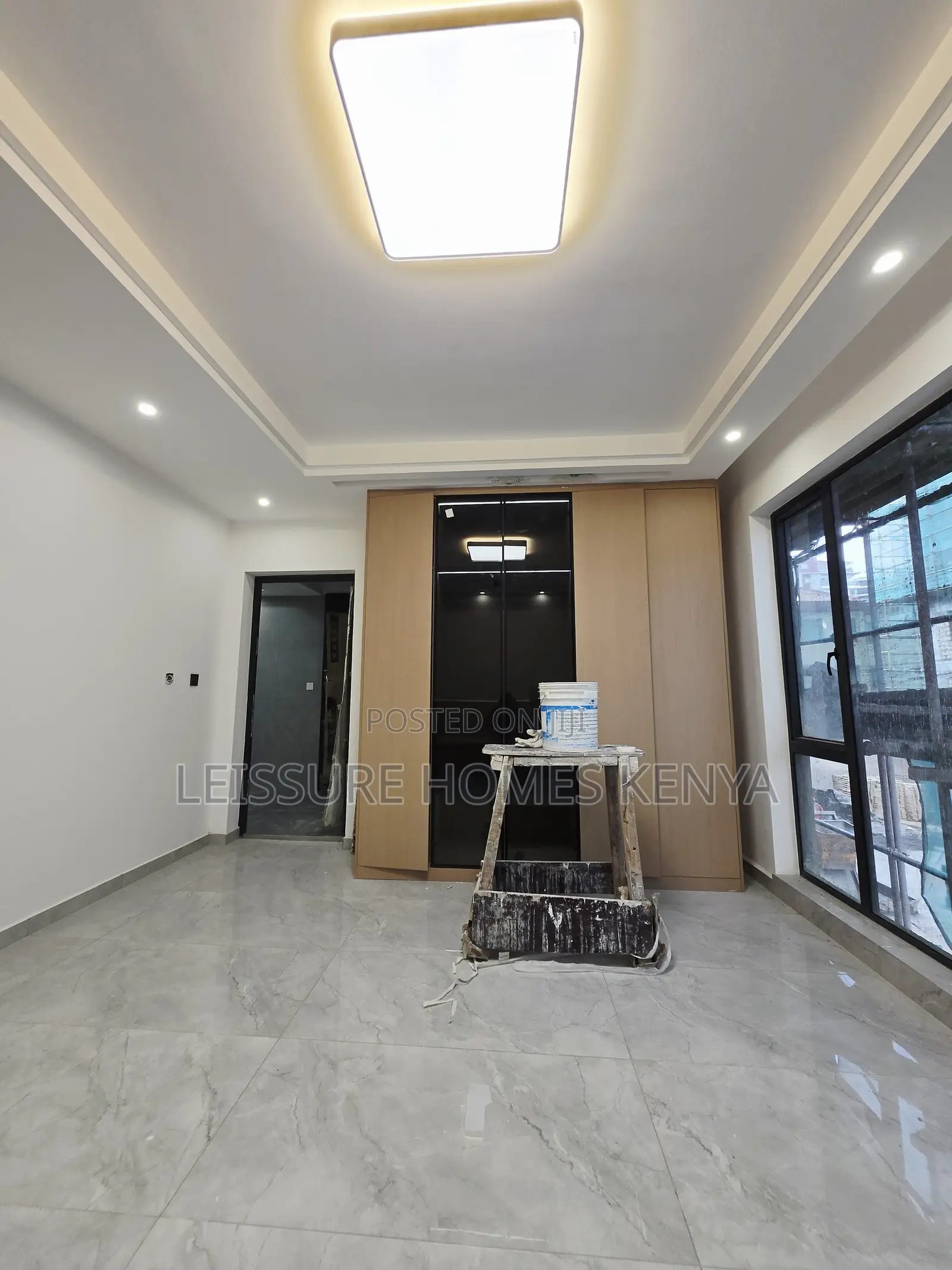 Studio Apartment in Spring Valley for sale