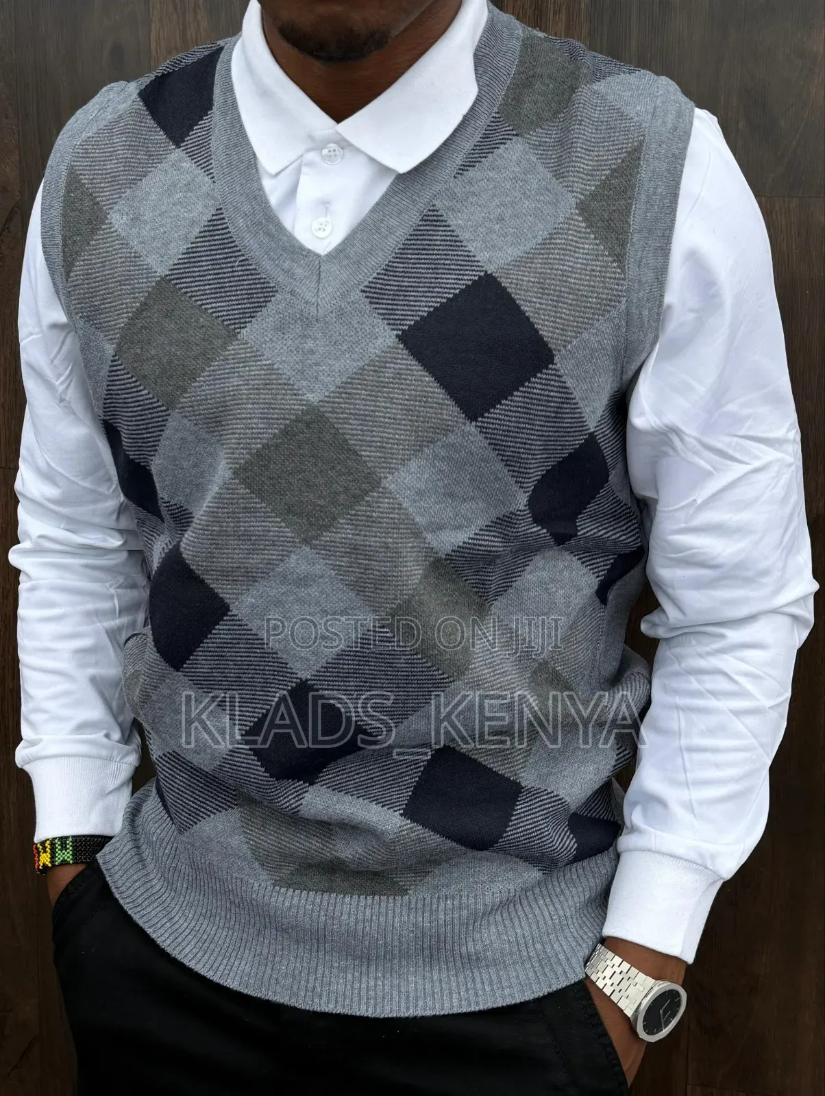 Half Wollen Official Sweaters