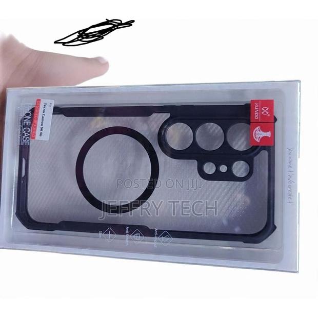 Case for Tecno Camon 50pro 5g Transparent Black With Magsafe