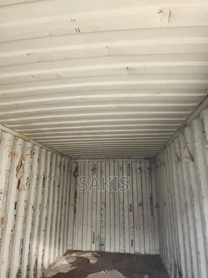 Like-New! 20ft Cleanest Shipping Containers in Kenya!