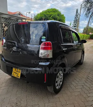 Toyota Spade 2016 Black