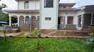 4bdrm Townhouse / Terrace in Amboseli Lane, Maziwa for rent