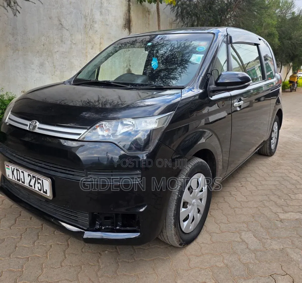 Toyota Spade 2016 Black