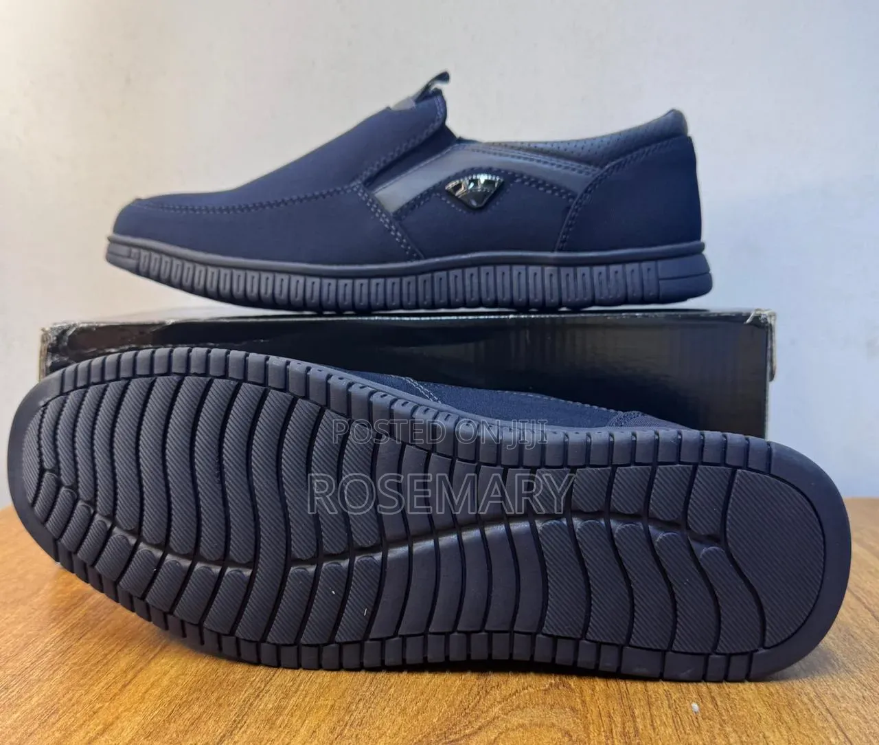 Men Laceless Casual Shoes