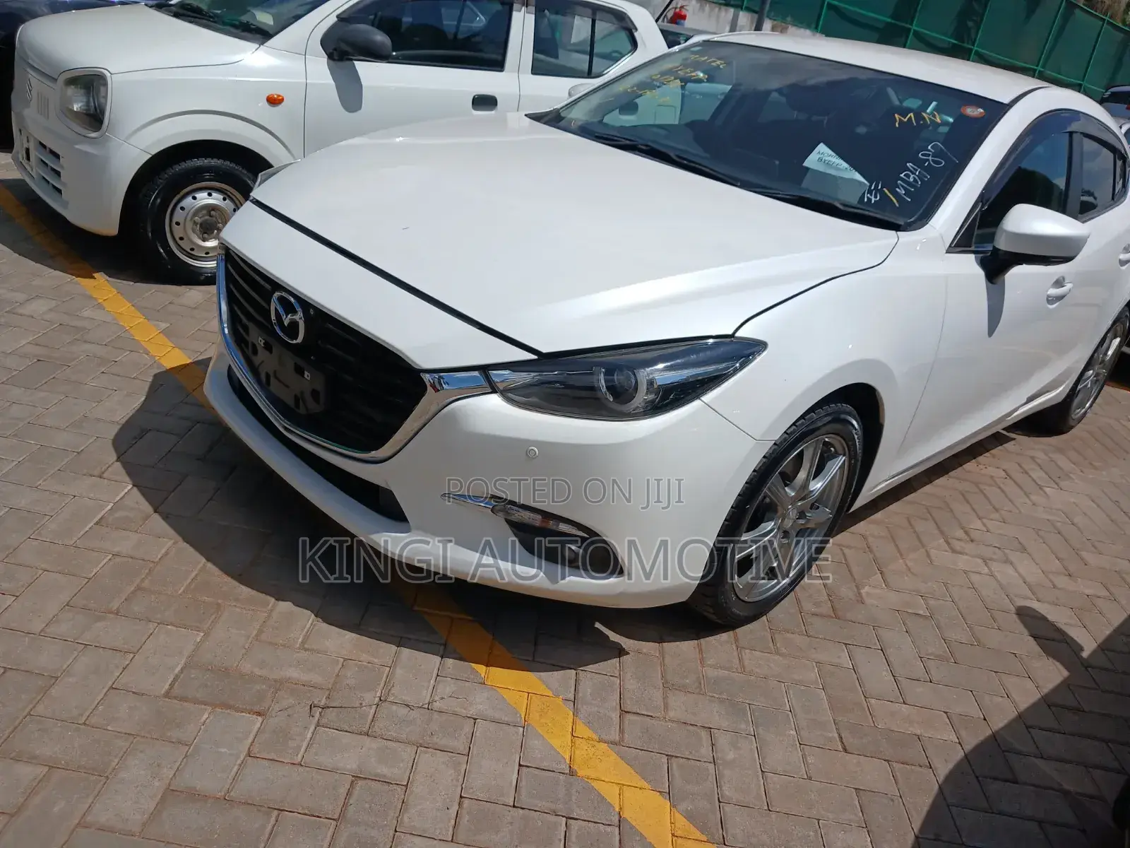 Mazda Axela 2019 White