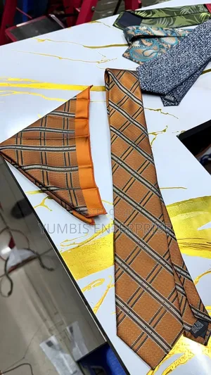 Quality Neck Tie With a Matching Pocket Square