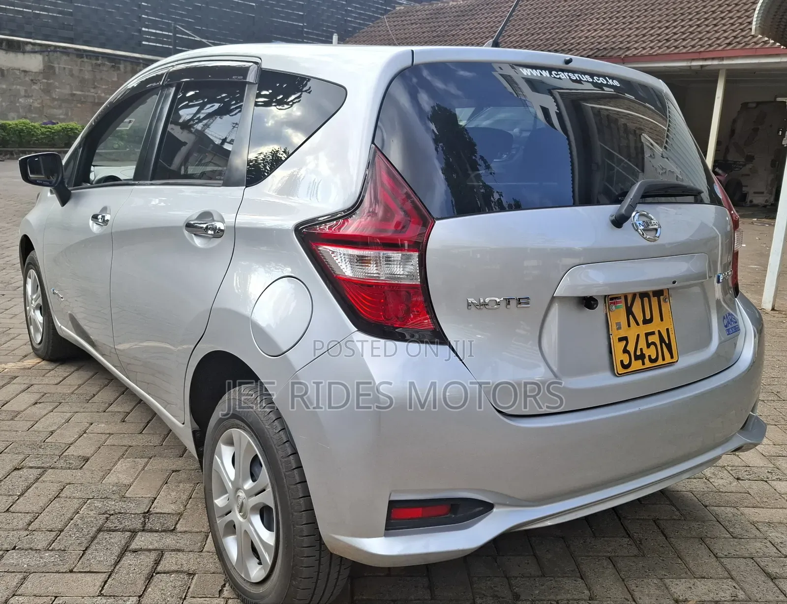 Nissan Note 2018 Silver