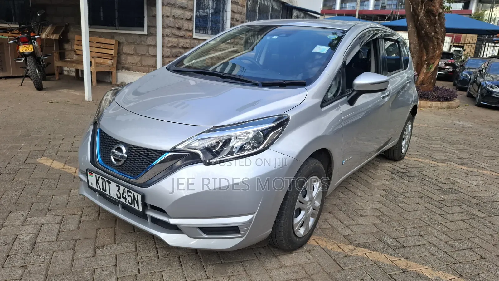 Nissan Note 2018 Silver