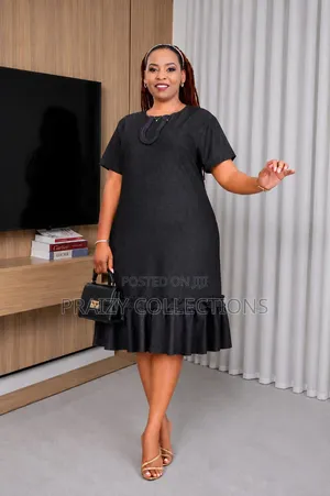 Chic Plus-Size Ruffle Hem Dress