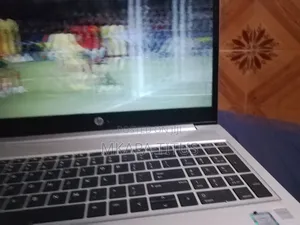Laptop HP ProBook 450 G6 16GB Intel Core i7 SSD 512GB