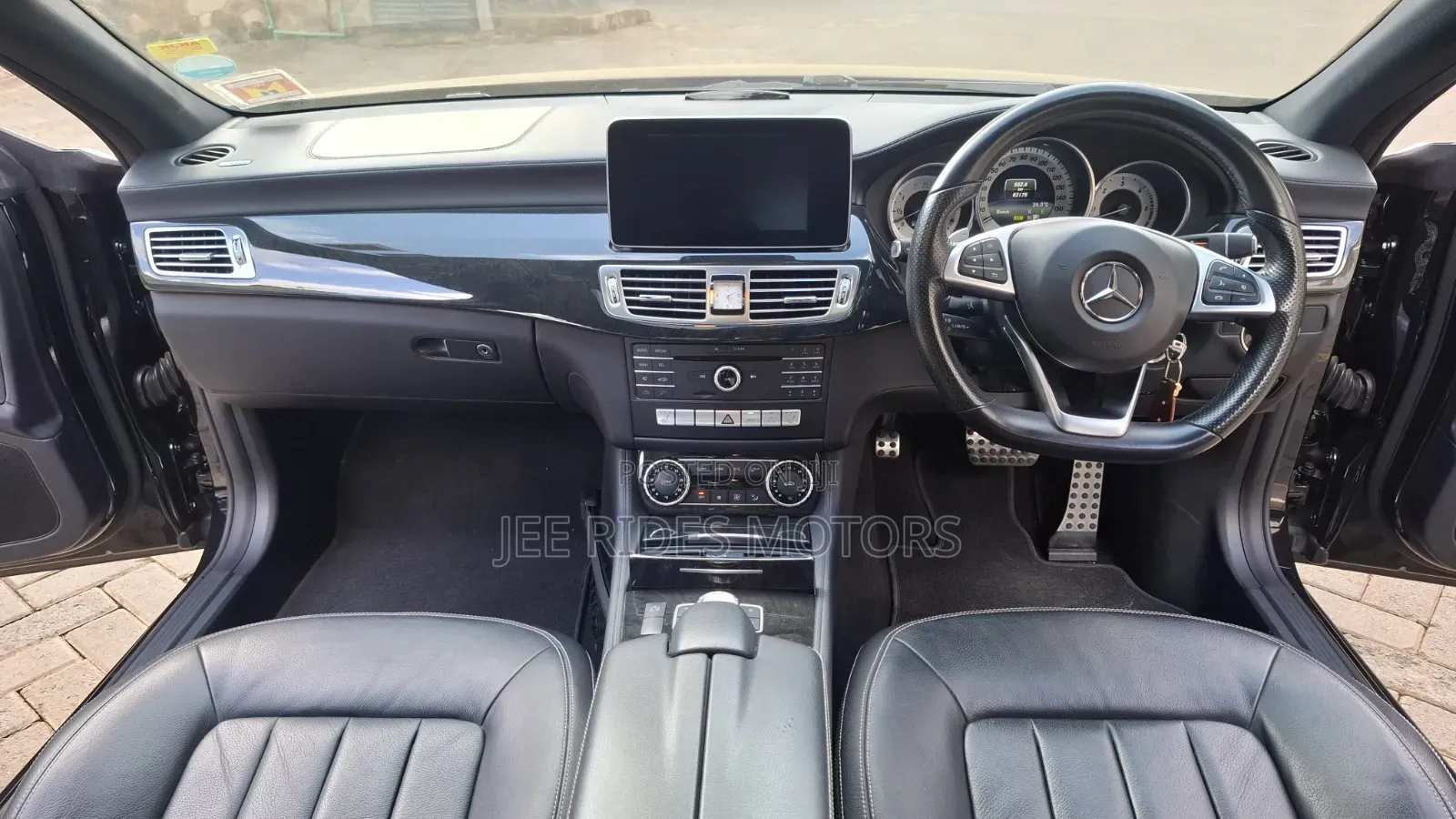 Mercedes-Benz CLS 2015 Black