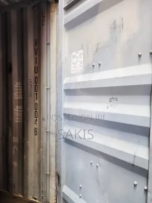 Futi Ishirini! 20ft Containers