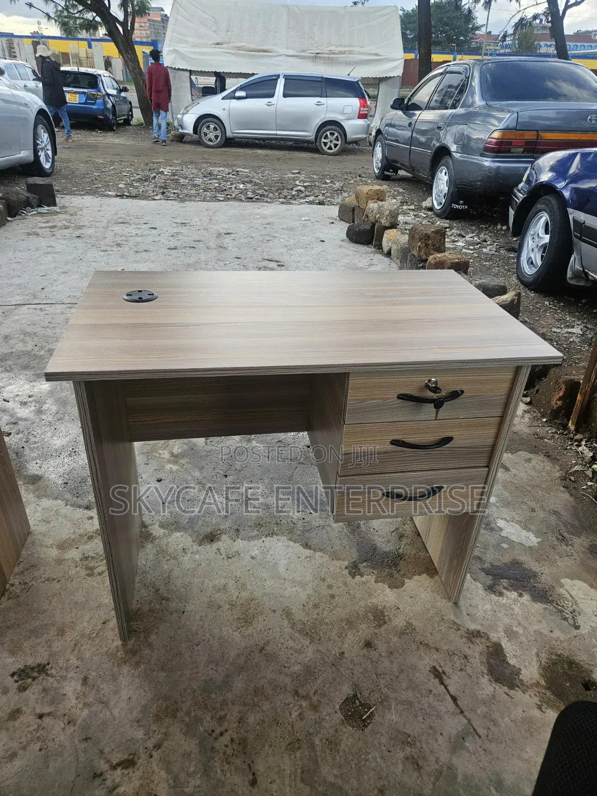 Office Desk 1.2m