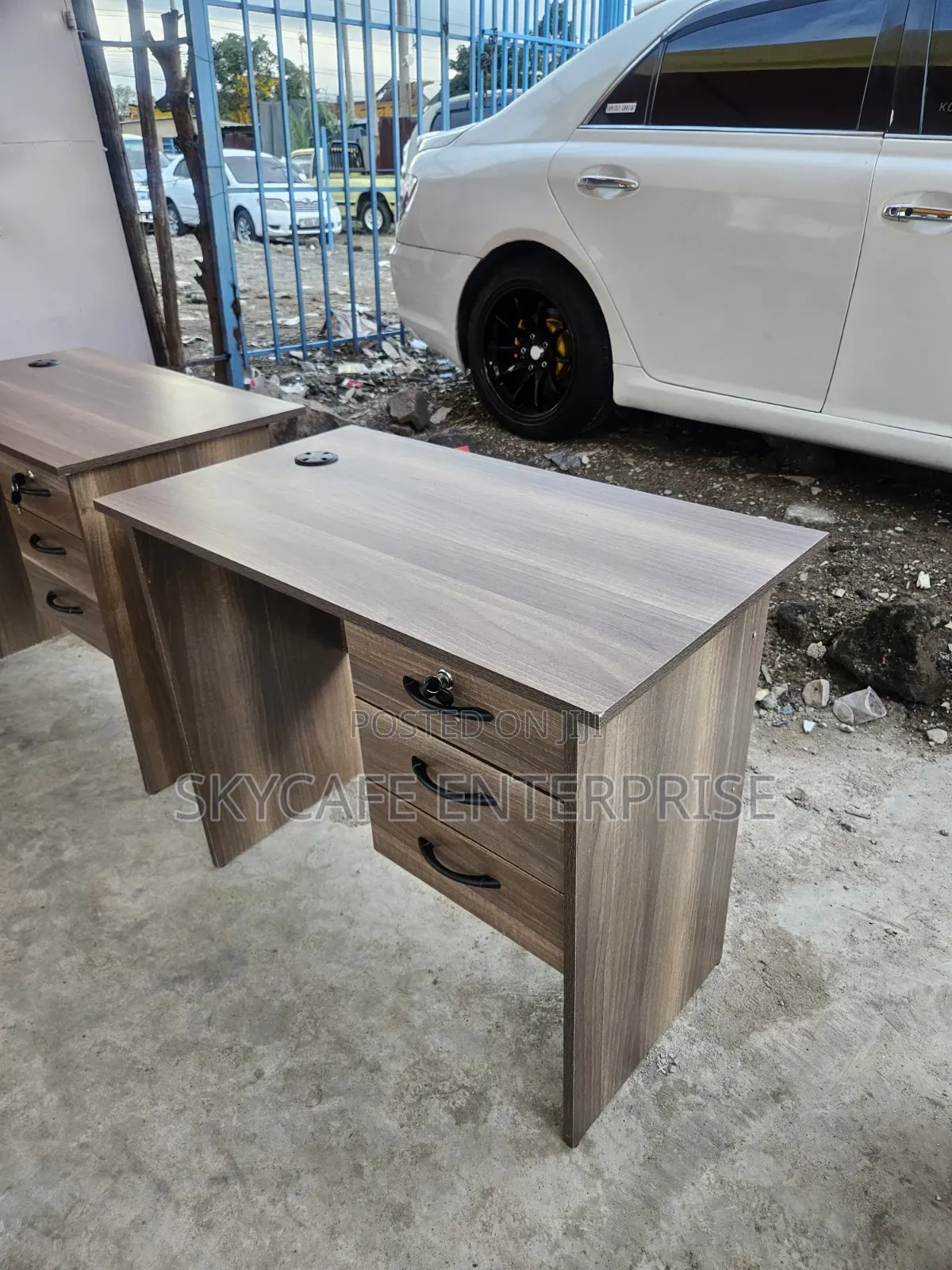 Office Desk 1.2m
