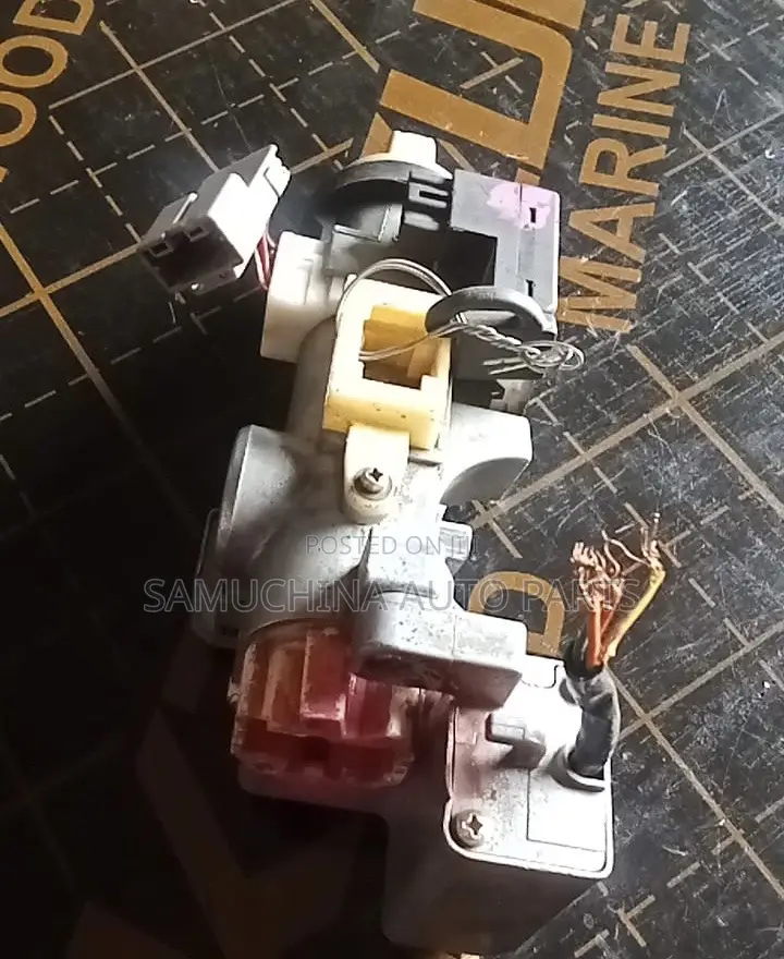 Ignition Switch Nissan Dualis