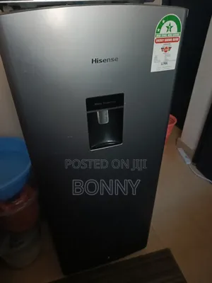 176 Litres Capacity Hisense Fridge.