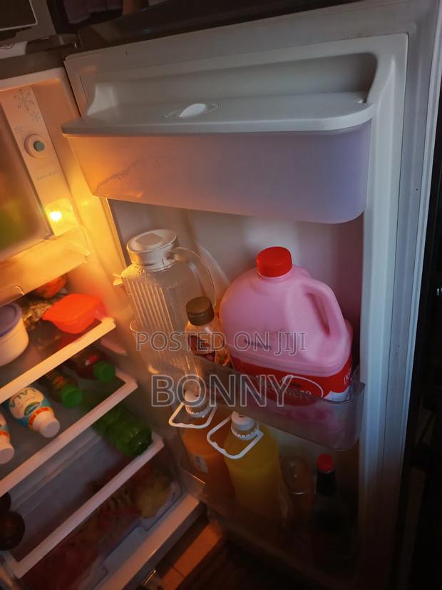 176 Litres Capacity Hisense Fridge. - thumbnail 4