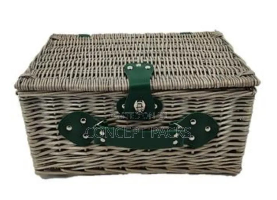 Willow Picnic Basket For 2p