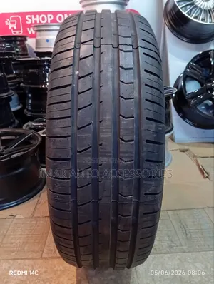 Torque 235/55r18 Tire - Premium Quiet Comfort Touring Radial