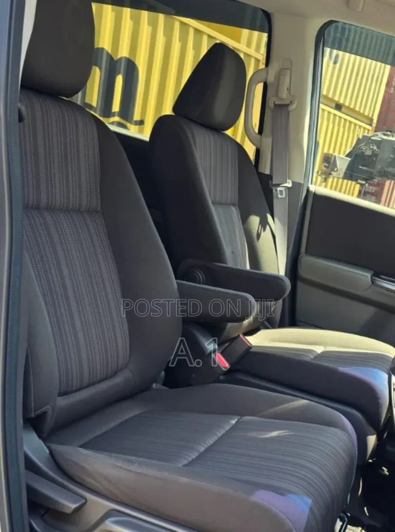 Honda Freed 2019 Silver