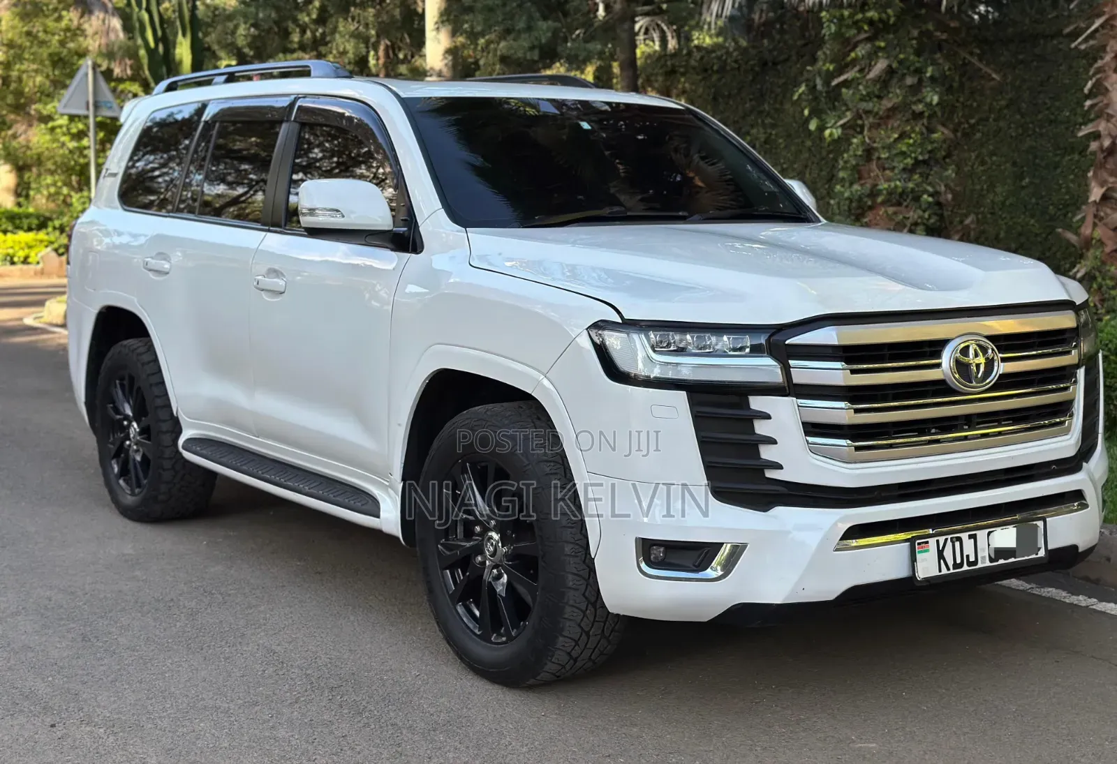 Toyota Land Cruiser 4.6 V8 ZX 2015 White